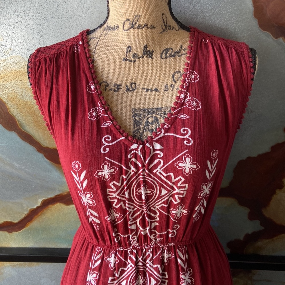 Xhilaration Tribal Crochet Maxi Dress - Picture 2 of 9